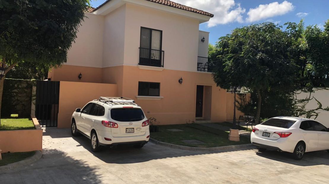 Condominio Villa Esmeralda 1