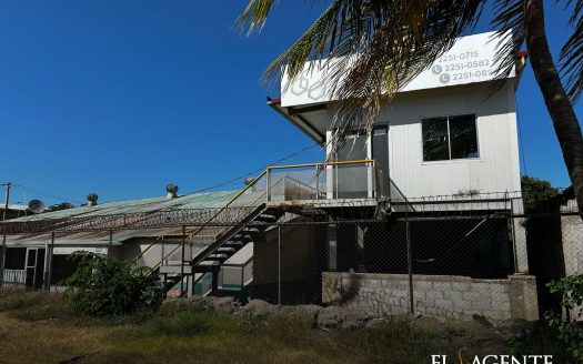 Local Comercial en Barrio San Luis: Inversión Estratégica con Alta Visibilidad